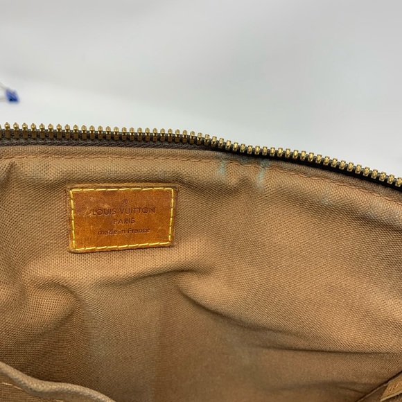 authentic Louis Vuitton Palermo PM Monogram Satchel - Picture 12 of 16